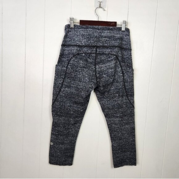 Lululemon Fast & Free Crop II Leggings Nulux 19" Salt Alpine White Black Active - Picture 7 of 11